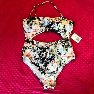 Cupshe NWT Floral One Piece